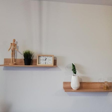Ariadne Apartment พาราลิมนี ภายนอก รูปภาพ