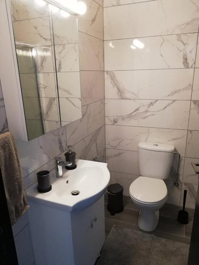 Ariadne Apartment พาราลิมนี ภายนอก รูปภาพ